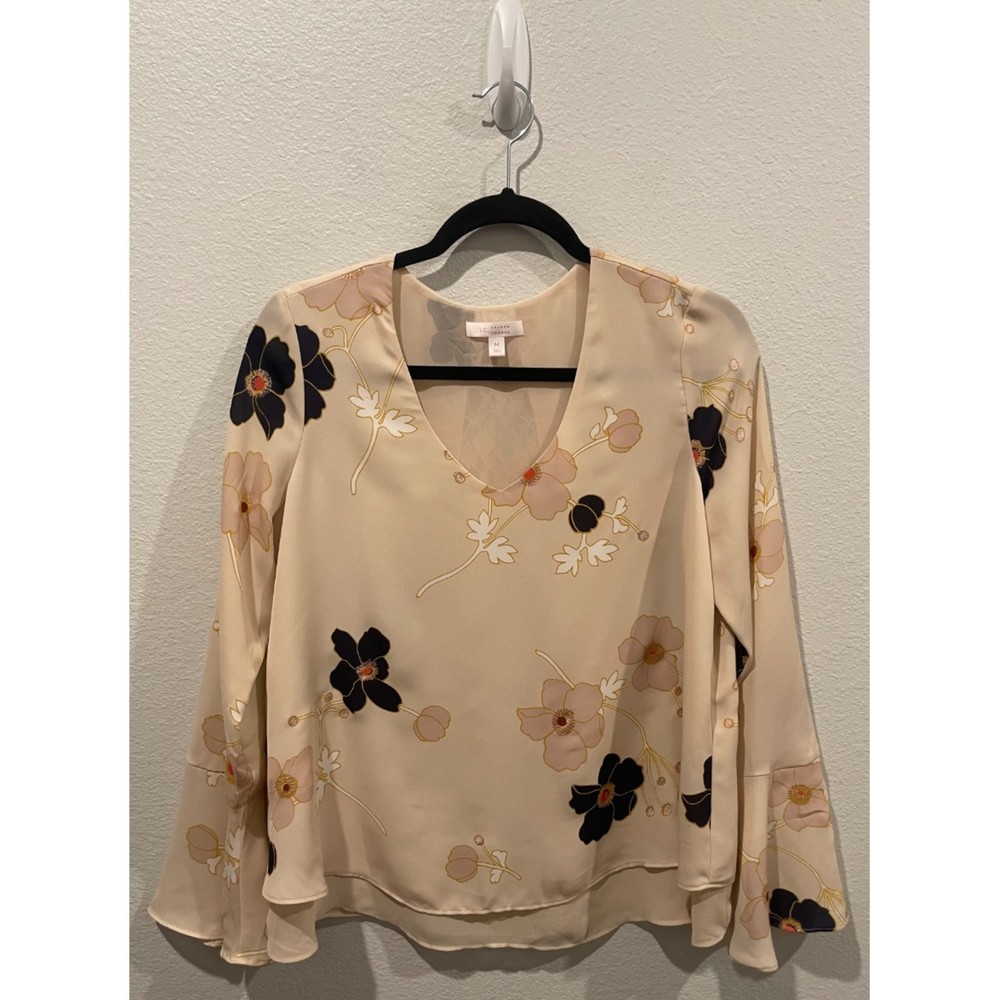 LC LAUREN CONRAD V-Neck Floral Peach Long Bell Sleeve Blouse